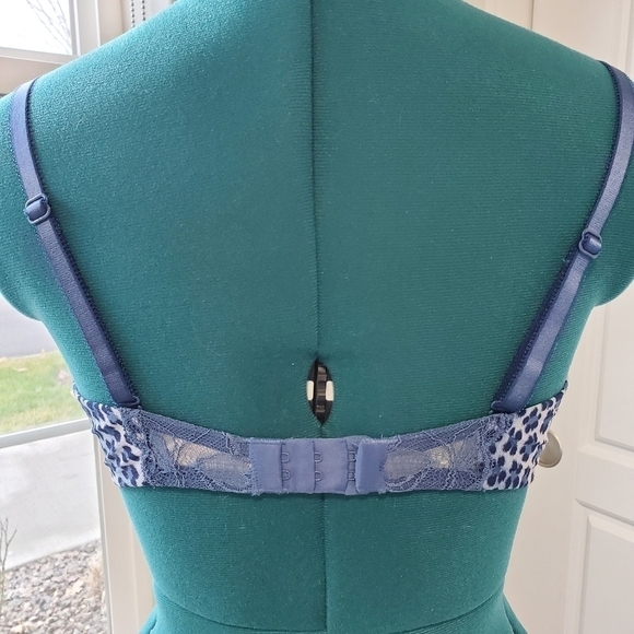 VICTORIA'S SECRET BLUE LACE ANIMAL PRINT BALCONET PUSH UP BRA WOMEN 36B - Picture 6 of 15